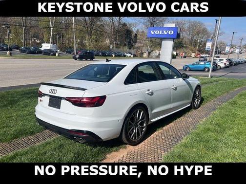 Glacier White Metallic 2021 Audi S4 3.0T Prestige