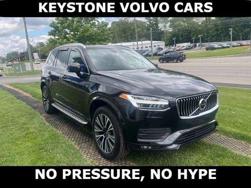 Onyx Black Metallic 2021 Volvo XC90 T5 Momentum 7 Passenger