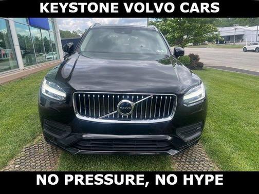 Onyx Black Metallic 2021 Volvo XC90 T5 Momentum 7 Passenger