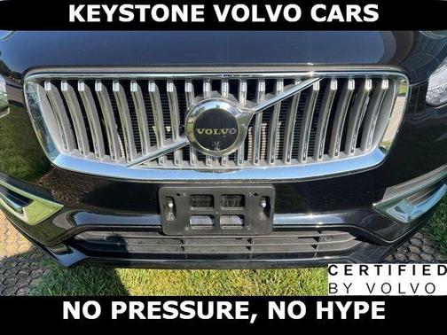 Onyx Black 2023 Volvo XC90 B6 Plus 7-Seater