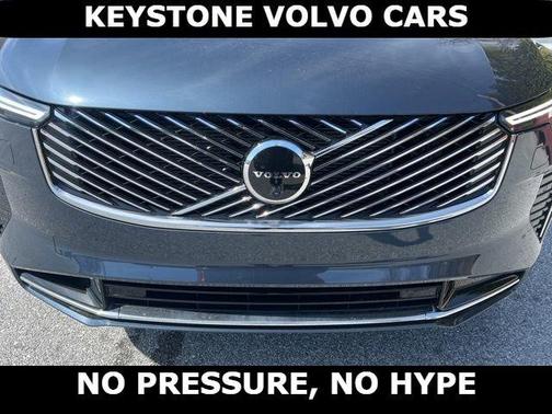 Denim Blue 2026 Volvo XC90 Plug-In Hybrid T8 Ultra 7-Seater