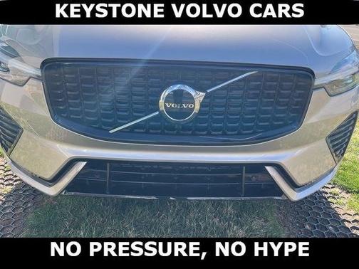 2025 Volvo XC60 B5 Core
