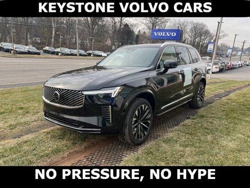 Onyx Black 2026 Volvo XC90 B6 Plus 7-Seater