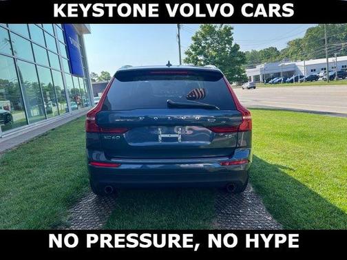 Denim Blue 2020 Volvo XC60 T5 Momentum