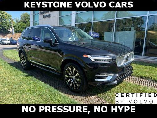 Onyx Black 2023 Volvo XC90 B6 Plus 7-Seater