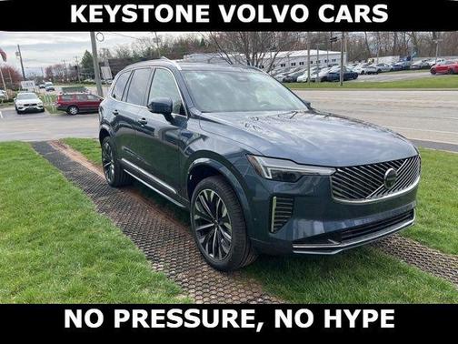 Denim Blue 2026 Volvo XC90 B5 Plus 7-Seater