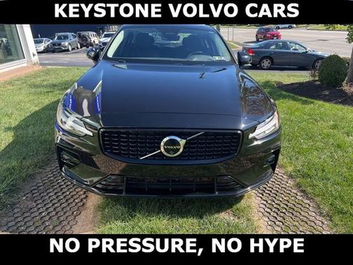 2025 Volvo S60 B5 Plus