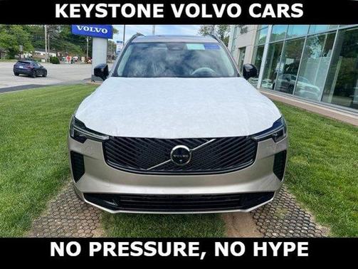 Bright 2026 Volvo XC90 B6 Ultra Dark Theme 7-Seater
