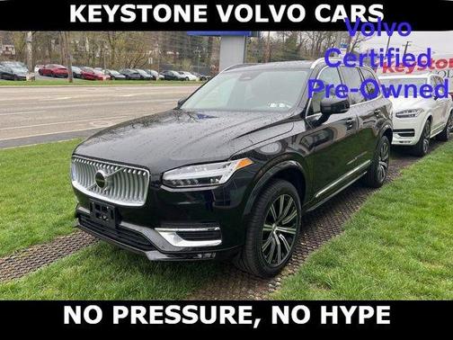 Onyx Black 2025 Volvo XC90 B5 Core