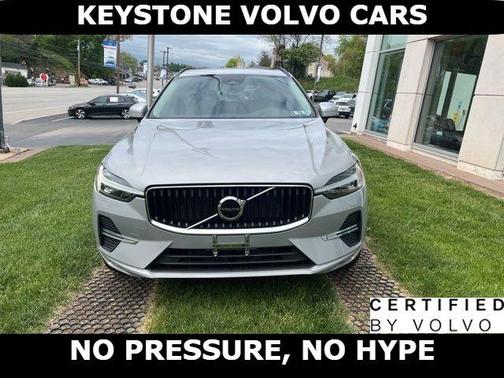 Silver 2023 Volvo XC60 B5 Core