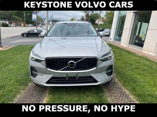 Silver 2023 Volvo XC60 B5 Core