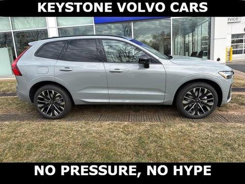 Vapour Grey 2026 Volvo XC60 B5 Ultra