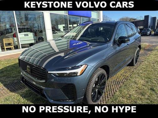 2026 Volvo XC60 B5 Ultra Black Edition