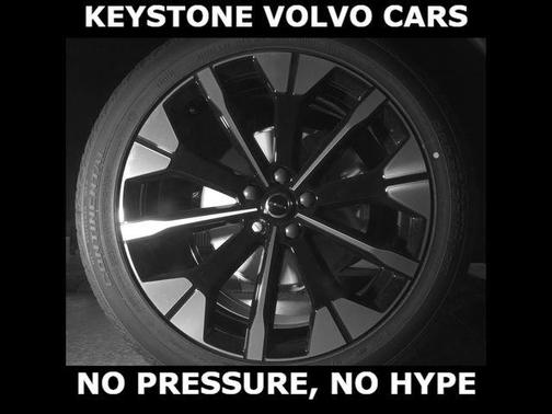 Denim Blue 2026 Volvo XC60 B5 Plus