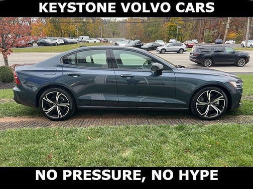 2025 Volvo S60 Core