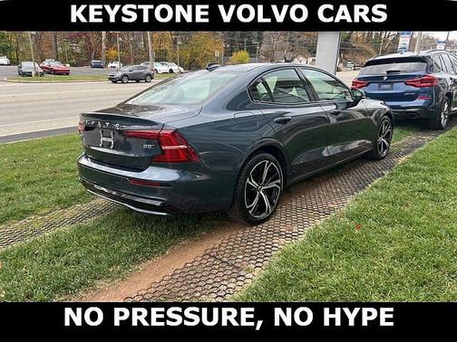 2025 Volvo S60 Core
