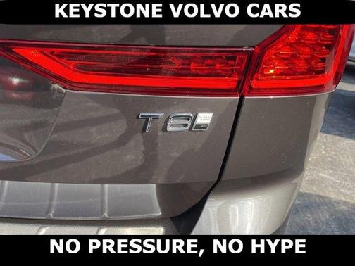 2025 Volvo XC60 Plug-In Hybrid T8 Core