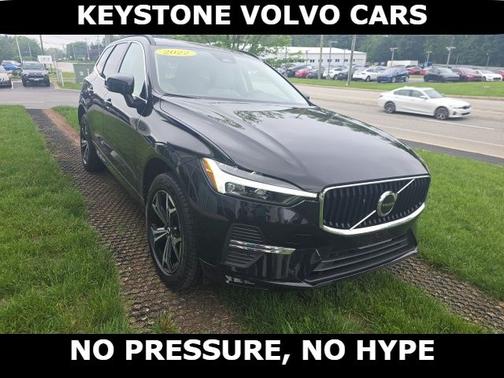 2022 Volvo XC60 B5 AWD Momentum