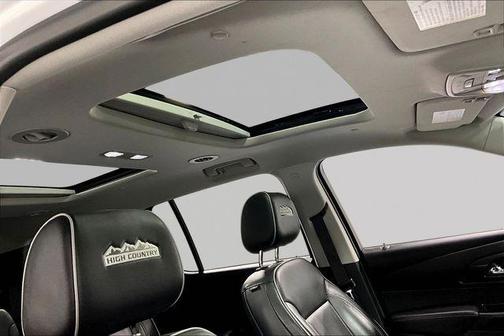2021 Chevrolet Traverse High Country
