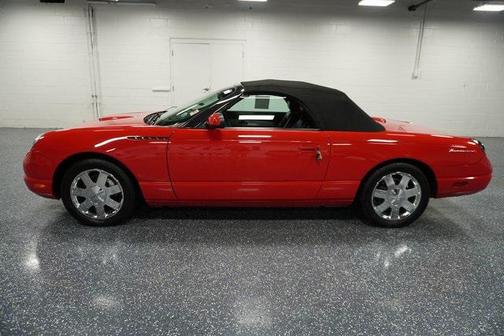 2002 Ford Thunderbird Base