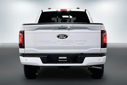 Oxford White 2026 Ford F-150 XLT