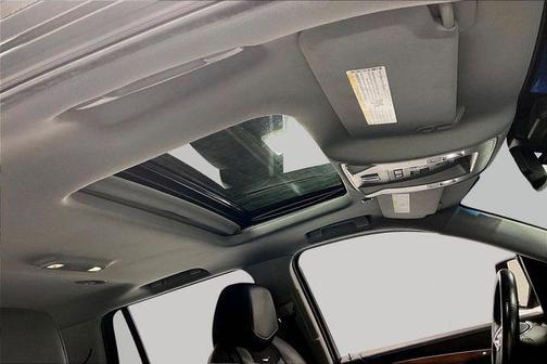 2016 Cadillac Escalade Luxury