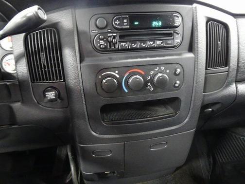 2004 Dodge Ram 1500 SLT Quad Cab