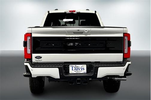 2026 Ford F-250 Platinum