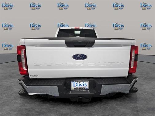 2025 Ford F-350 XLT