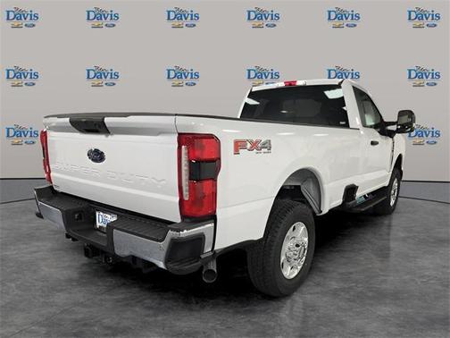 2025 Ford F-350 XLT
