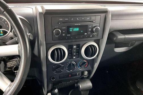 2010 Jeep Wrangler Unlimited Sahara