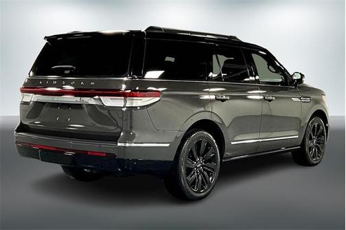2024 Lincoln Navigator Black Label