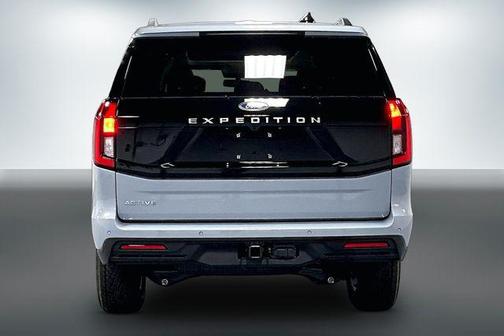 Glacier Gray Met Tri-Coat 2026 Ford Expedition Active