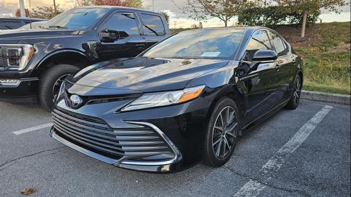 2023 Toyota Camry XLE