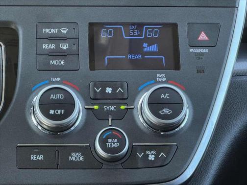 2019 Toyota Sienna SE