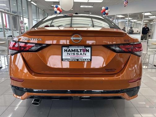 2025 Nissan Sentra SR
