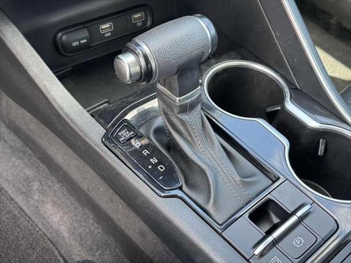 2022 Kia K5 EX