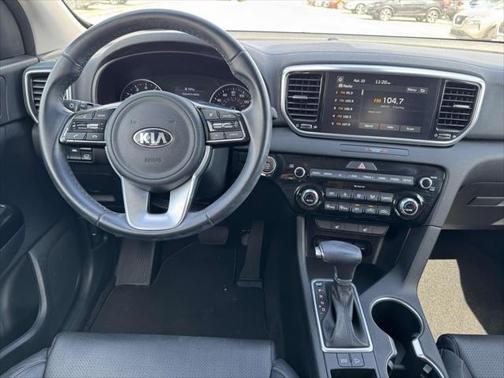 2022 Kia Sportage EX