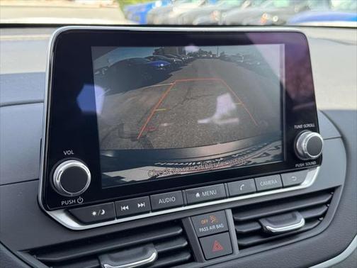 2025 Nissan Altima S FWD