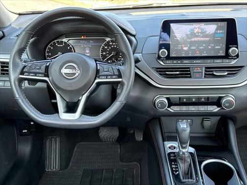 2023 Nissan Altima SR Intelligent AWD