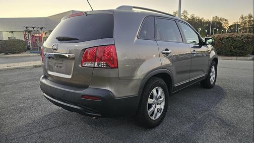 2013 Kia Sorento LX