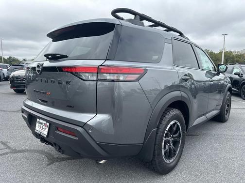 2025 Nissan Pathfinder Rock Creek 4WD