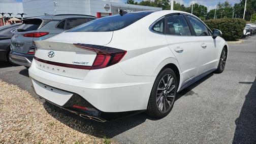 2022 Hyundai SONATA Limited