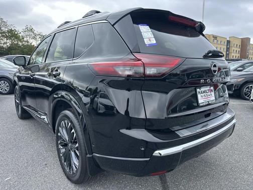 2025 Nissan Rogue Platinum