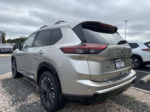 2025 Nissan Rogue Platinum
