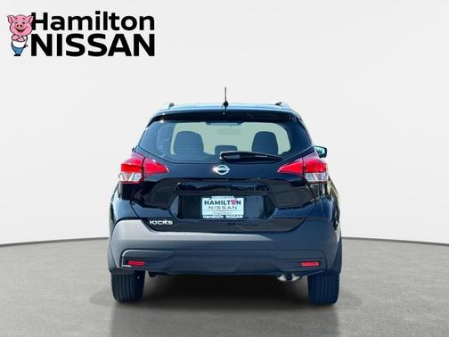 2018 Nissan Kicks S