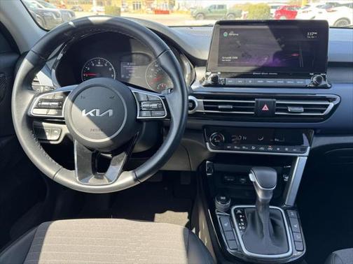 2022 Kia Seltos S