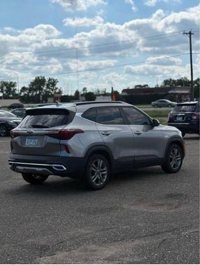 2021 Kia Seltos S