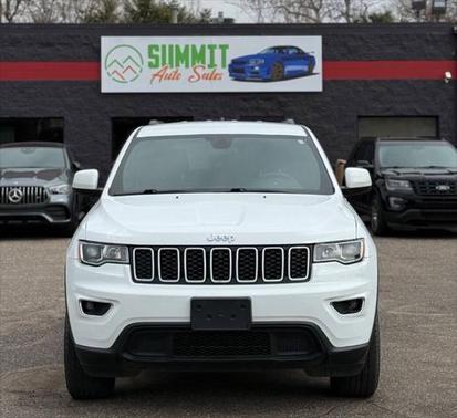2020 Jeep Grand Cherokee Laredo