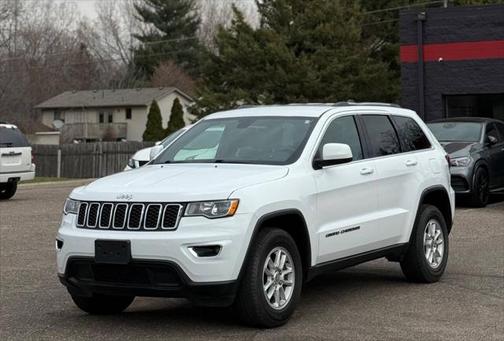 2020 Jeep Grand Cherokee Laredo
